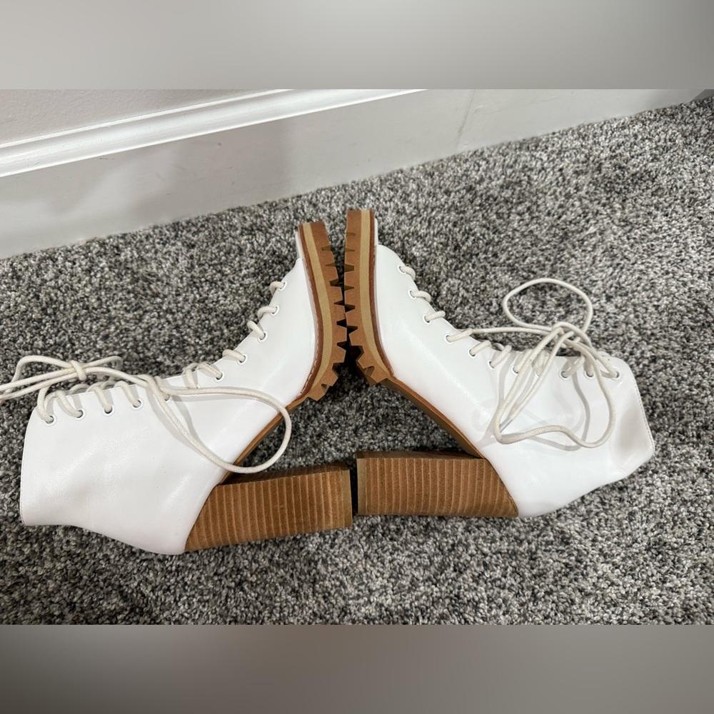 Jeffrey Campbell + Free People Palermo lace up open toe booties. Size 8. - Picture 13 of 15